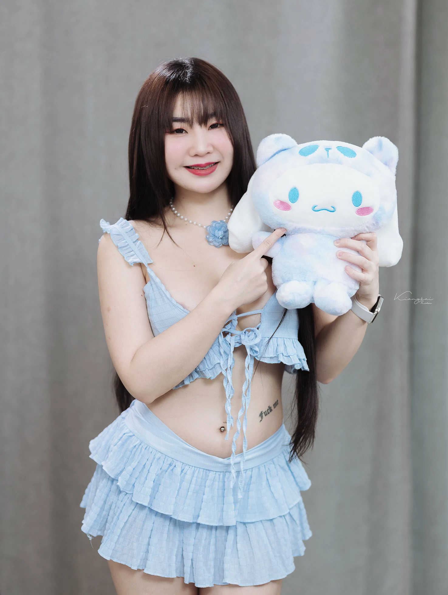 น้องเอิร์น EarnAriya42 น้องเอิร์น EarnAriya42